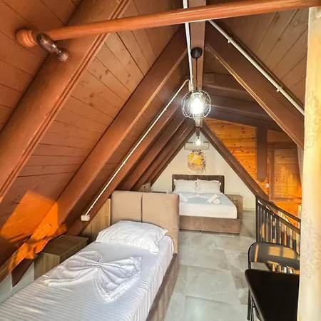 Hill Villa, Gjiri I Lalzit * Draç
